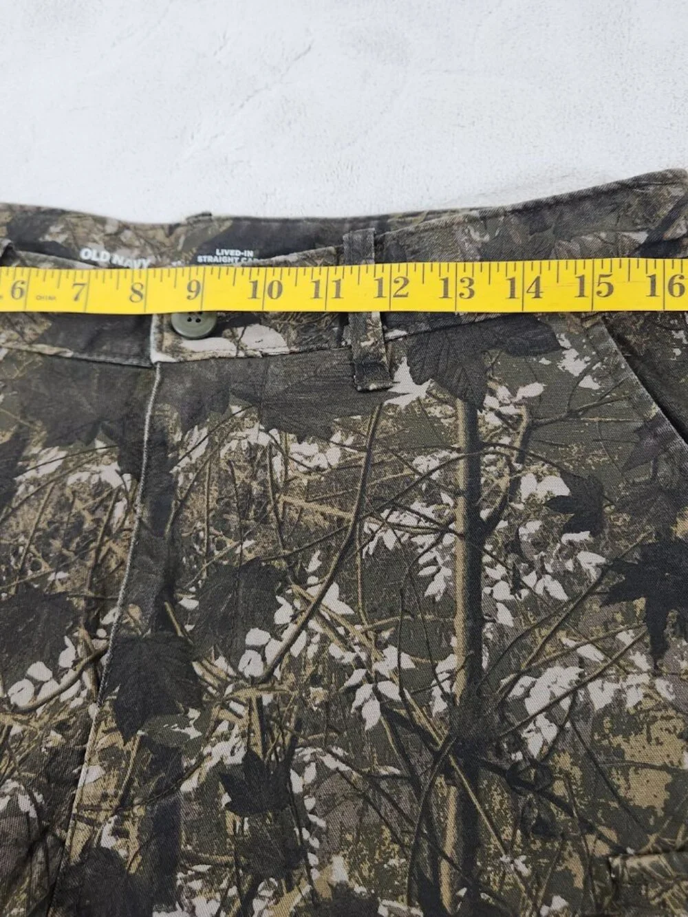 Old Navy Men Cargo Shorts 32 Camo Lived-In Straight Built-In Flex Photoreal Tree